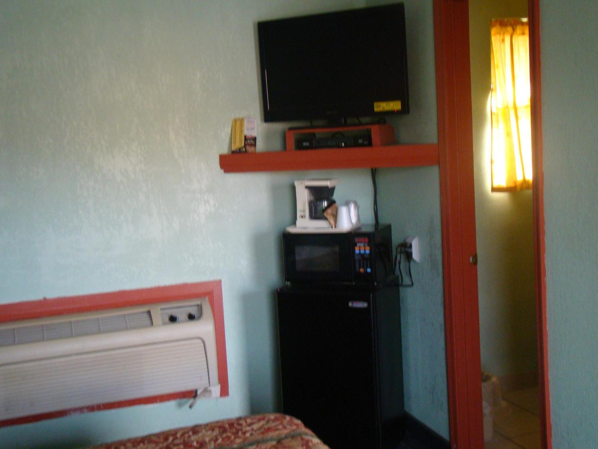 Budget Inn Mount Airy חדר תמונה